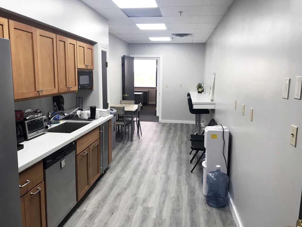 Wells Fargo Building Retail Pad: 104 N Main St, Gainesville, FL 32601